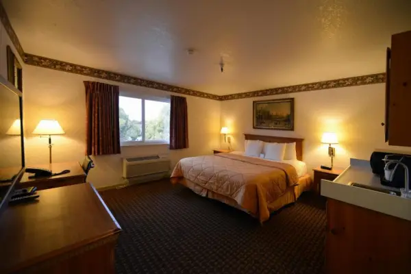 Cherry Orchard Inn 4